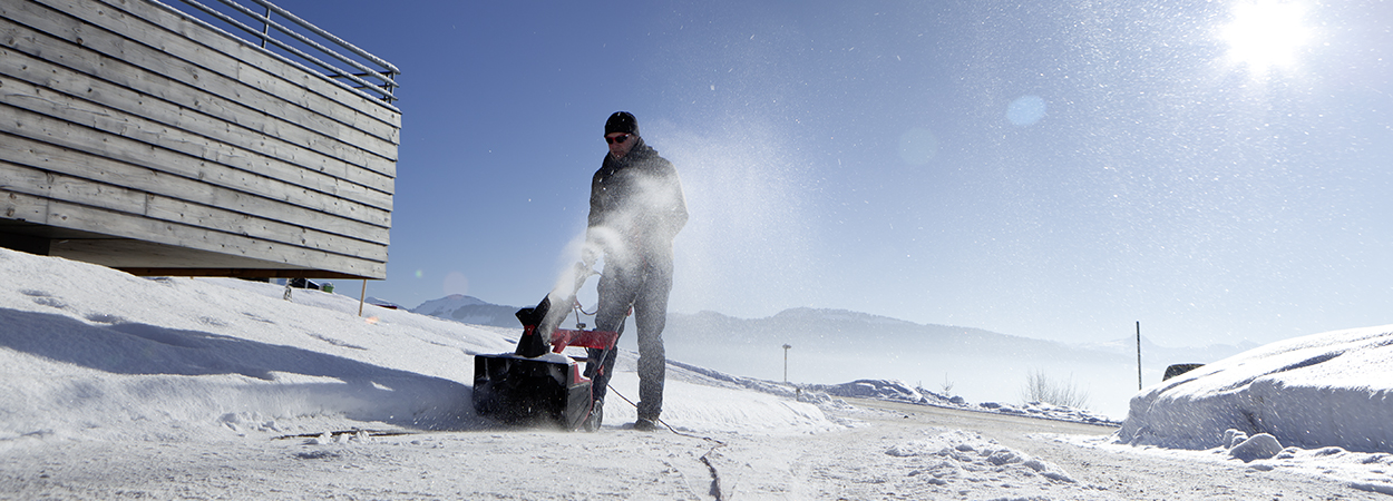 Корисні поради AL-KO: використання та зберігання снігоприбирачів