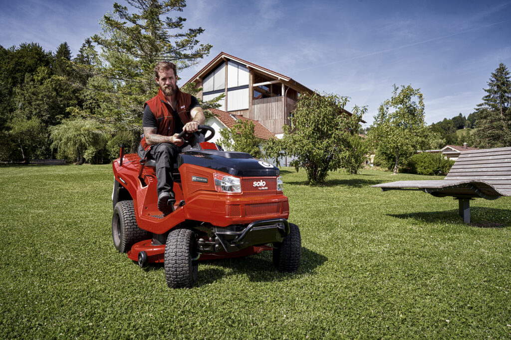 Розумний трактор solo® by AL-KO T 23-125.2 HD V2 SD розроблено в Німеччині та виробляється в Австрії. Це вибір газонної техніки майбутнього
