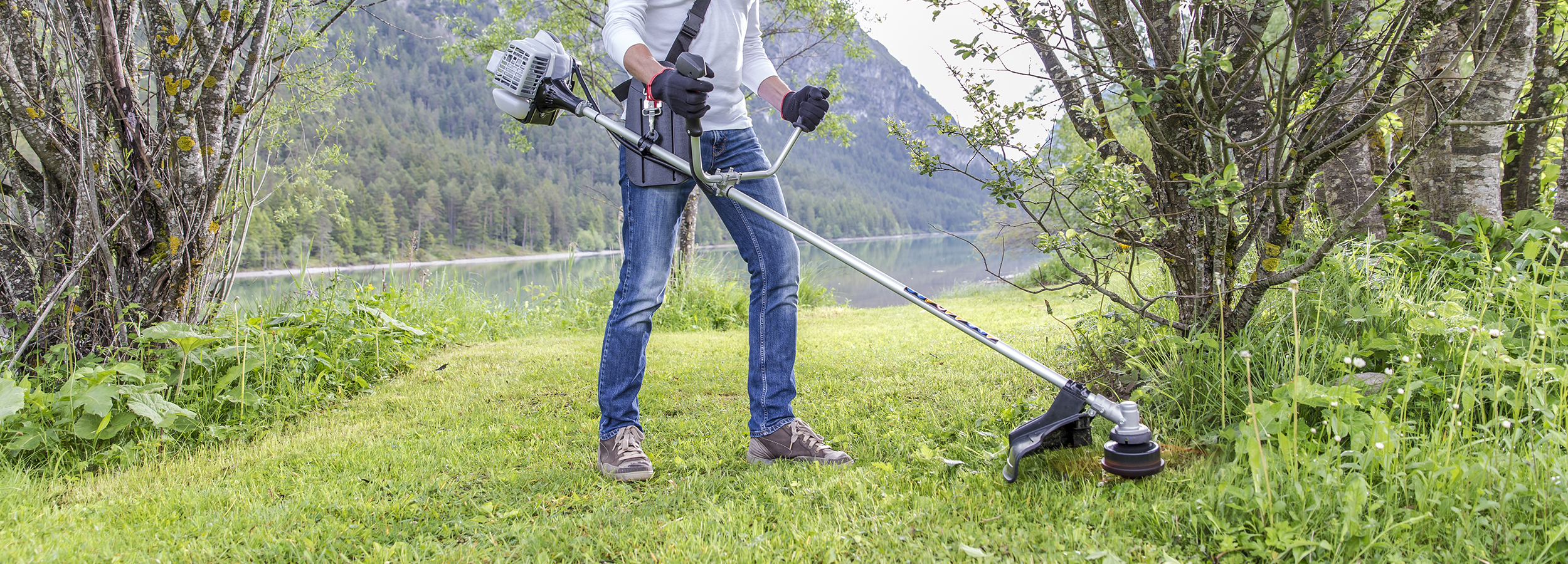 Бензинова мотокоса BC 223 B: гнучке компактне рішення для вибагливих садівників