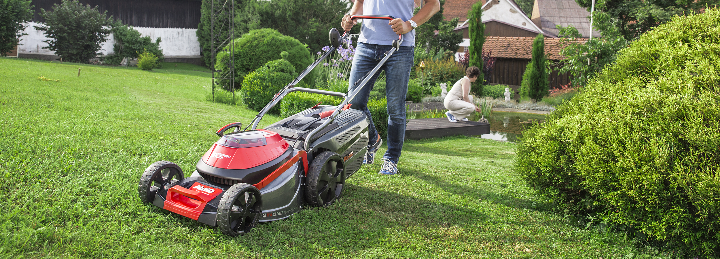 Акумуляторна класика: самохідна газонокосарка Moweo 46.5 Li SP на 36 В з батареєю у комплекті