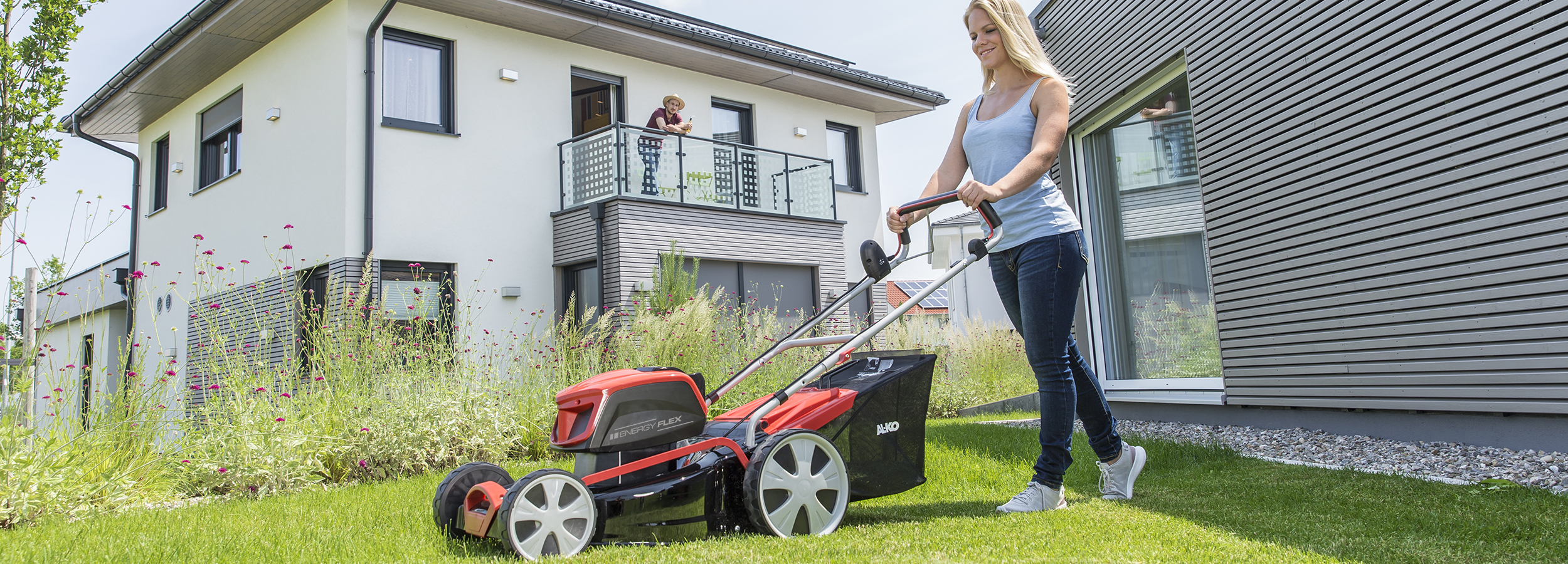 Сталева якість для 5 соток: акумуляторні газонокосарки 42.9 Li та 46.9 Li SP