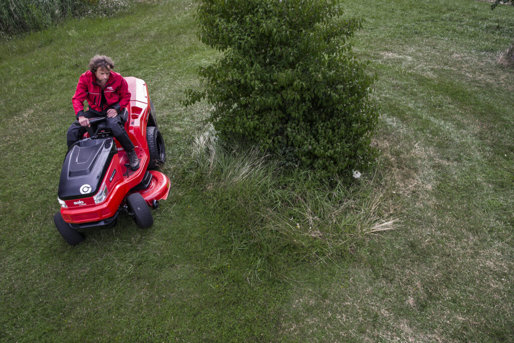 З литою віссю і коробкою передач G700: преміум-трактори solo® by AL-KO з шириною захвату до 125 см